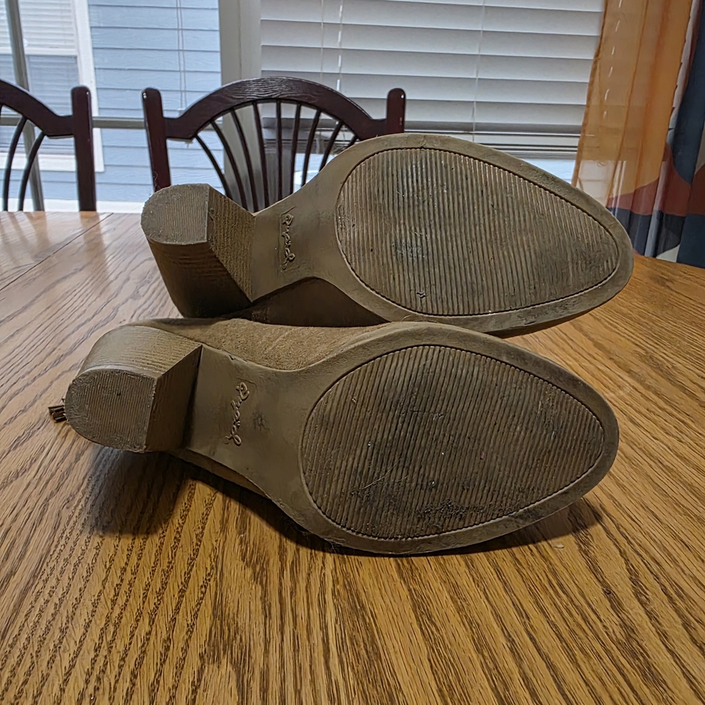 Tan Women's Ankle Boots - Picture 4 of 4
